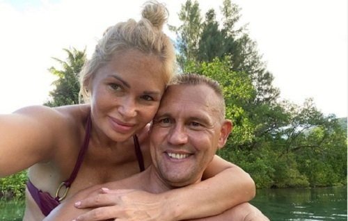 Степа Меньщиков отреагировал на желание экс-супруги увеличить грудь