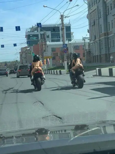 Забавные картинки с девушками 18.05.20