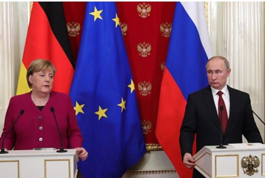 Кремль раскрыл детали разговора Путина и Меркель о «Северном потоке-2»