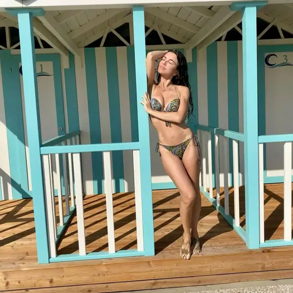 Анна Плетнева на снимках в Instagram