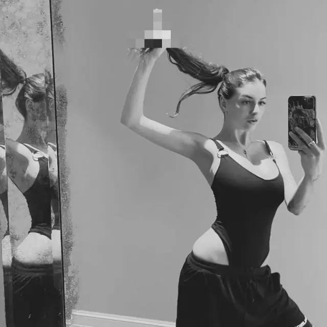 Участница Pussy Riot Рита Флорес (Маргарита Коновалова): горячая активистка и борец (16 фото)