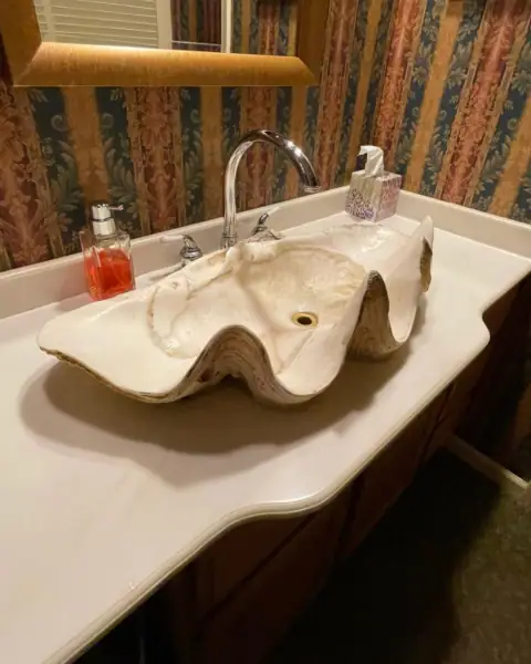 Странные дизайнерские решения из Instagram-аккаунта pleasehatethesethings