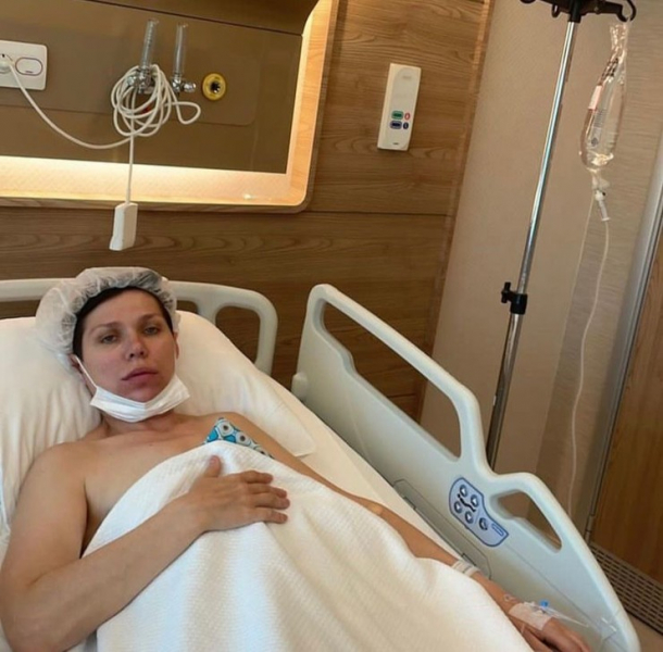 «Хочу, чтобы она жила!»: сестра Натальи Фриске лечится от рака в Турции и просит о помощи
