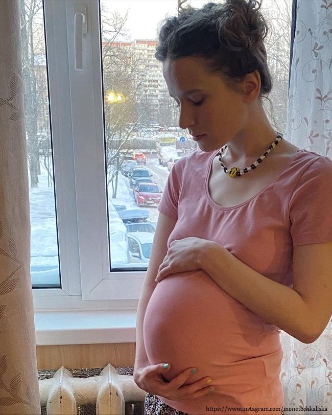 Монеточка рассказала о своих чувствах перед родами 1 Слухи