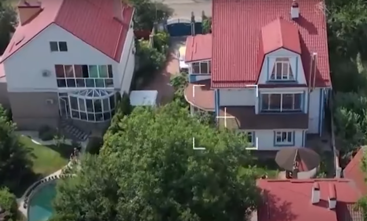 Элитная квартира за 1,5 млн долларов, усадьба: чего лишились Лорак, Повалий из-за санкций на Украине