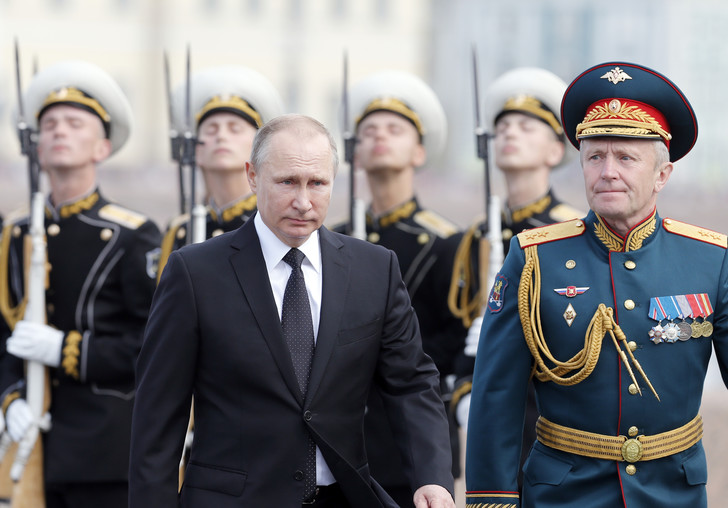 Сергей Шойгу отчитался Владимиру Путину об окончании частичной мобилизации в России
