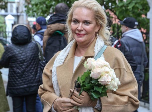 Алена Яковлева рассказала о романе с молодым мужчиной