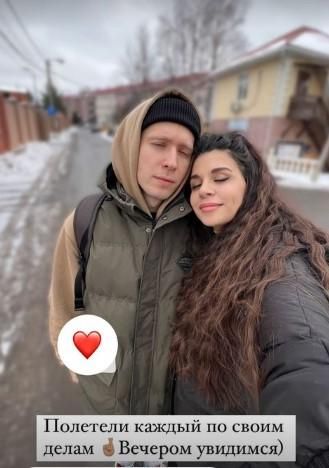 Алиана Устиненко перестала скрывать отца своего будущего ребенка
