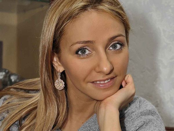 Татьяна Навка трогательно поддержала тяжелобольного Костомарова