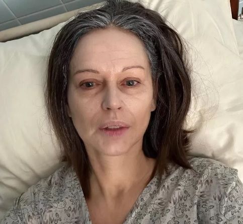 Ирина Безрукова напугала поклонников снимком из больницы